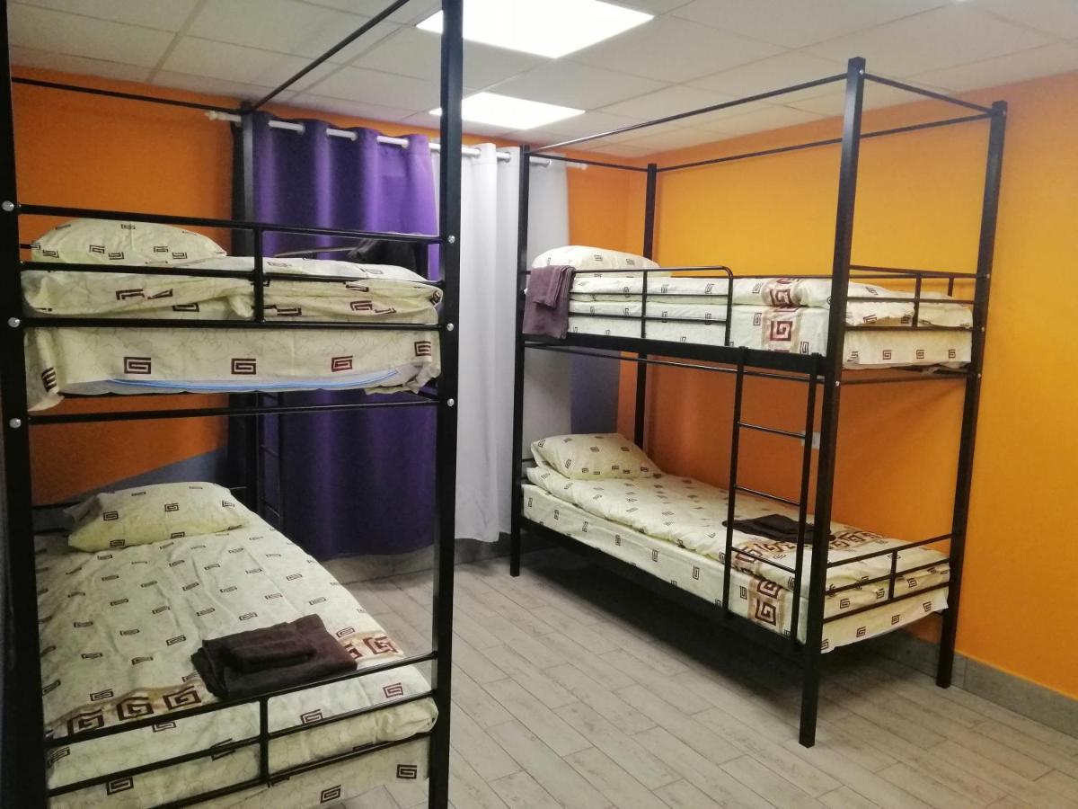 Hostel Meridian Kiev Luaran gambar