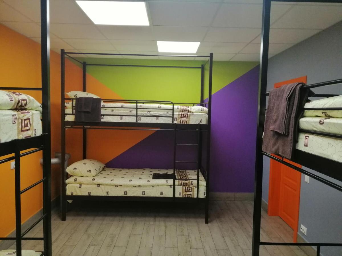 Hostel Meridian Kiev Luaran gambar