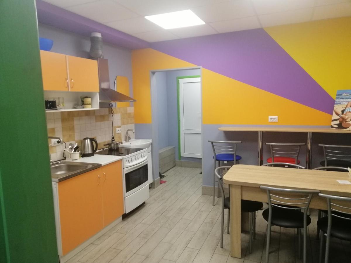 Hostel Meridian Kiev Luaran gambar